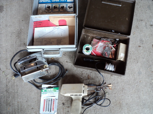 lot 76 image: Sabre Saw and Craftsman soldering g...