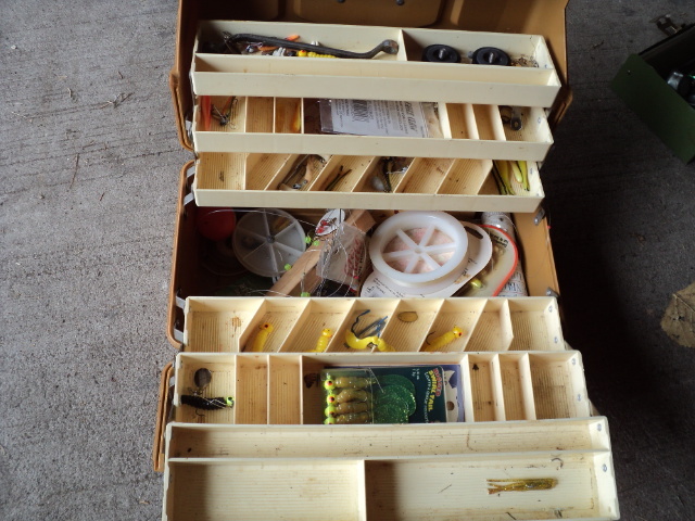 lot 88 image: Tackle box with tackle...