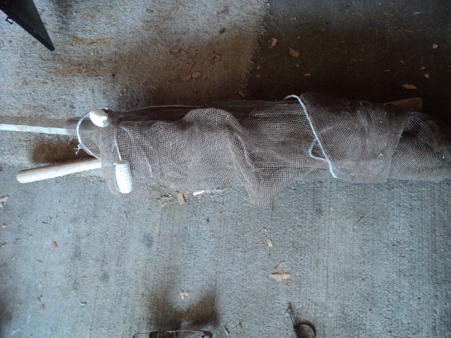 lot 116 image: Minnow net...