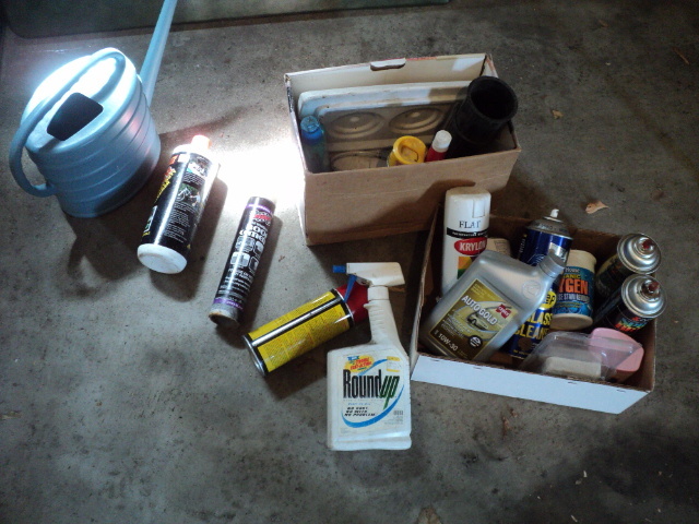 lot 168 image: Lot of garage sprays and chemicals...