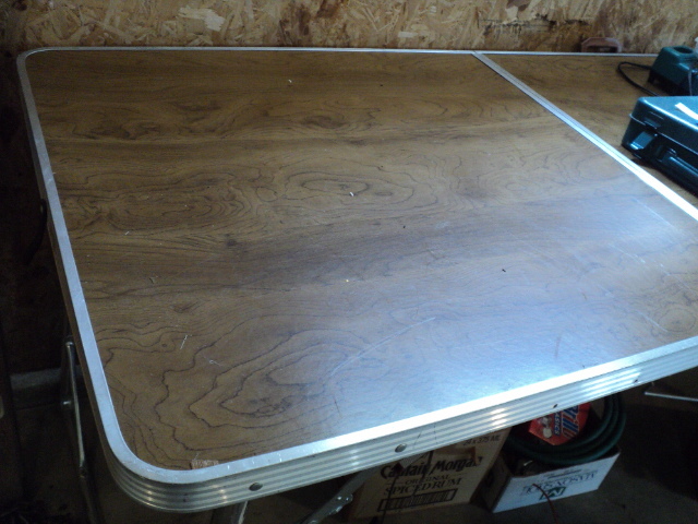 lot 182 image: Vintage folding table...