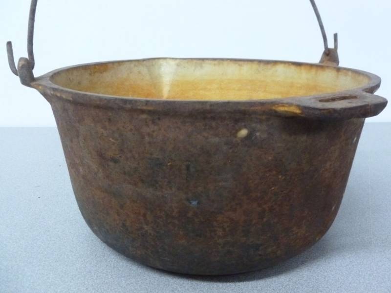 Vintage Cast Iron Kettle