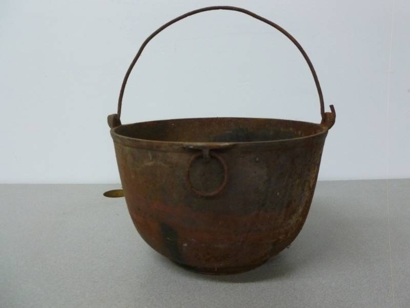 Vintage Cast Iron Kettle