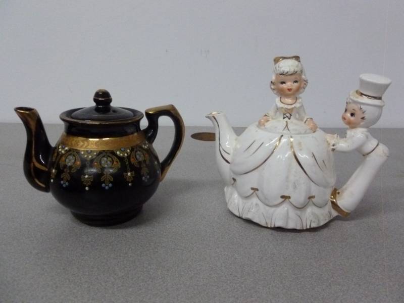 Vintage Tea Pots