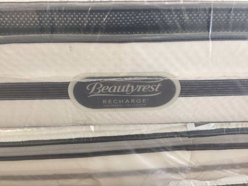 lot 6 image: NEW- CALI KING-- SIMMONS BEAUTYREST RECHARGE VANDERBILT COLLECTION, MONA PLUSH PILLOW TOP-- CALI KING MATTRESS
