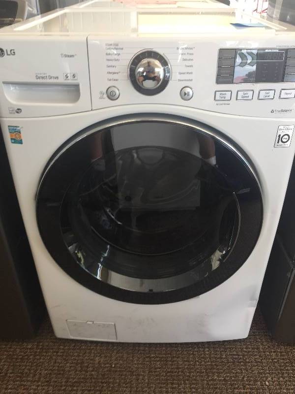 lot 4 image: NEW-- SCRATCH & DENT LG 4.5 cu. ft. High-Efficiency Front Load Washer with Steam and TurboWash in White-- MODEL# WM3770HWA