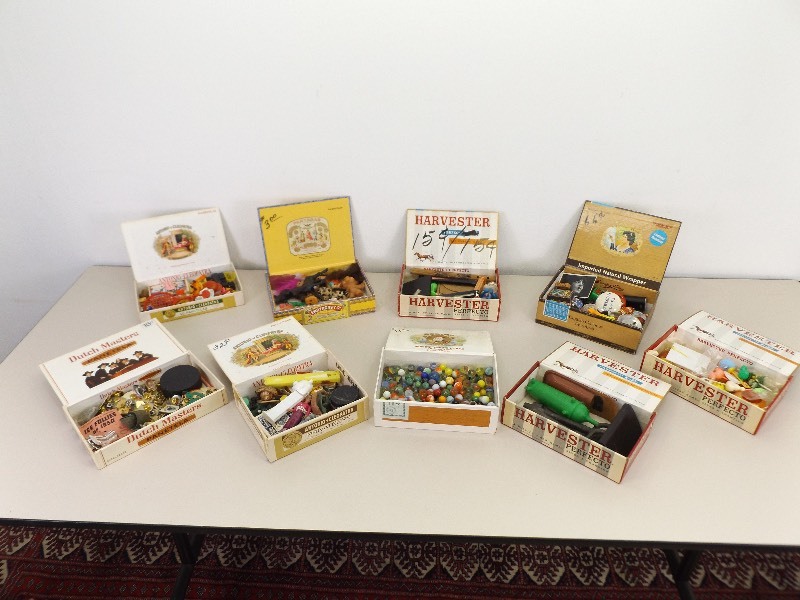 lot 22 image: 9 Vintage Cigar Boxes Filled with Miscellaneous Small Collectibles
