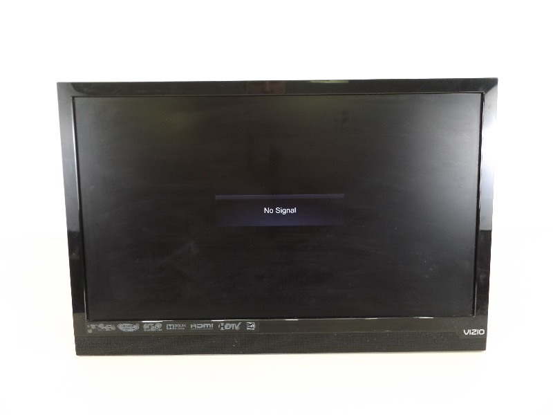 lot 25 image: Working Vizio 24 Flat Screen HDTV