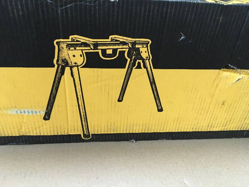 lot 10 image: DEWALT Heavy Duty Work Stand in good conditions