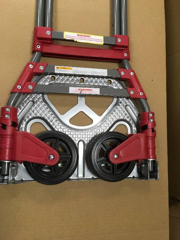 lot 19 image: MILWAUKEE 150 lbs. Fold-Up Truck in good conditions