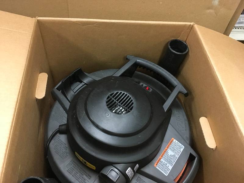lot 31 image: Ridgid 12 Gal. 5.0-Peak HP Wet Dry Vac in working conditions
