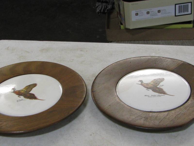 lot 28 image: Rosemeade Les Kouba Pheasant Plate
