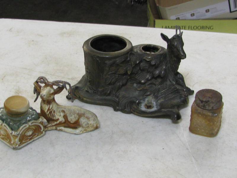 lot 38 image: Ink Wells