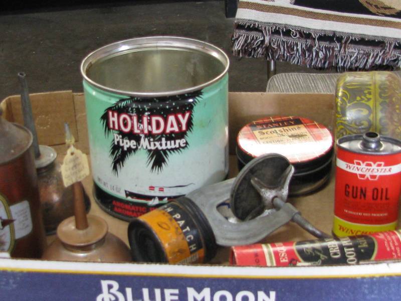 lot 43 image: Advertising Cans