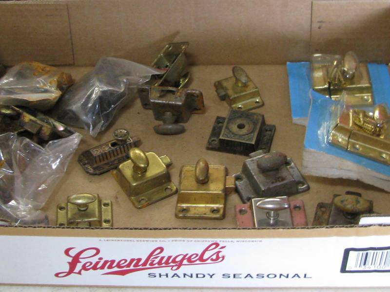 lot 44 image: Door Latches