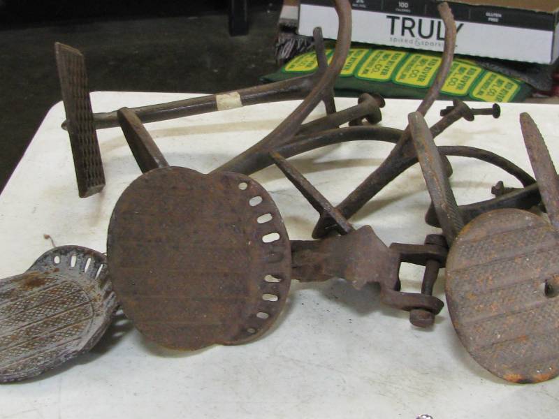 lot 70 image: Buggy Steps
