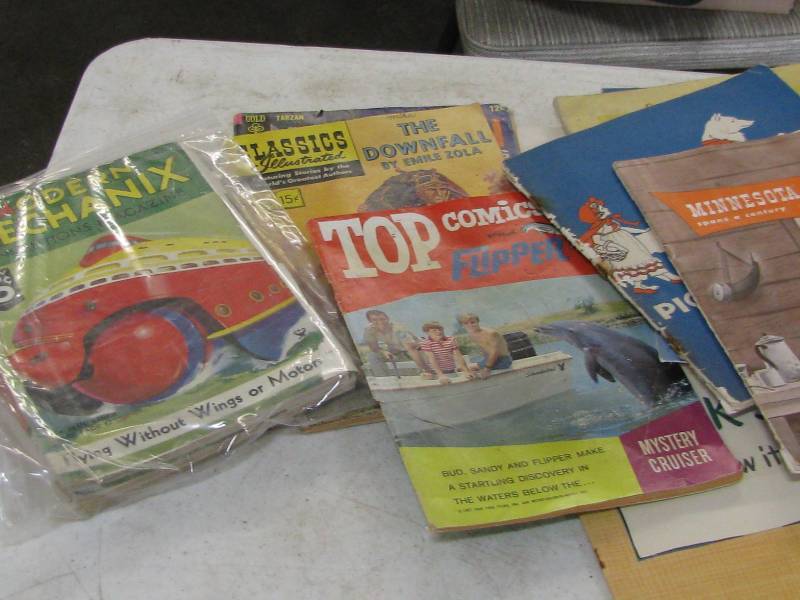 lot 121 image: Vintage Childrens Books & Comics