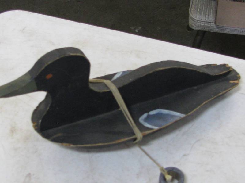 lot 136 image: Duck Decoy