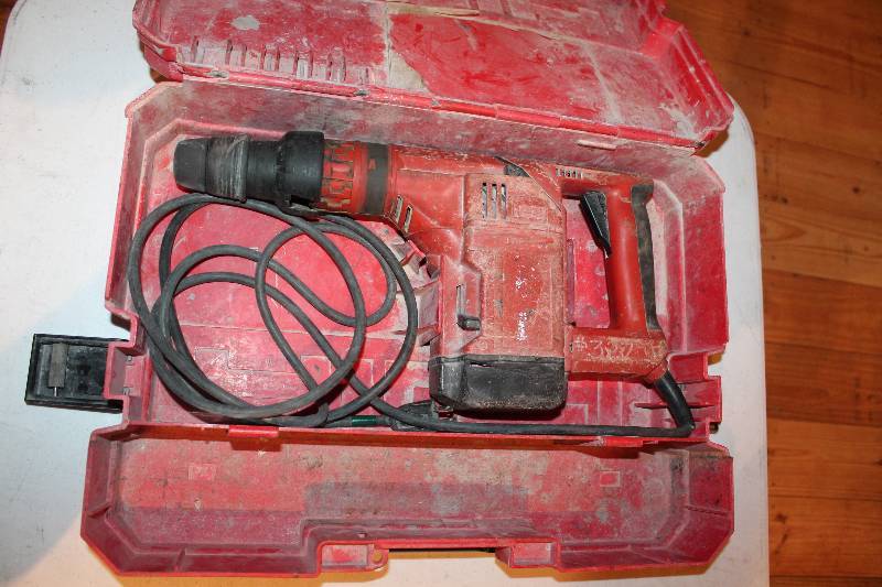 lot 307 image: Hilti hammer drill in working condition T 24 model number.
