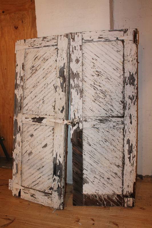 lot 360 image: Lot of (2) old barn doors.