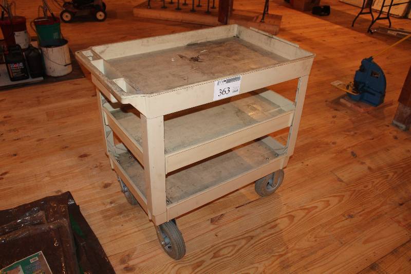 lot 363 image: Rubbermaid supply cart with pneumatic tires rolls very nice.