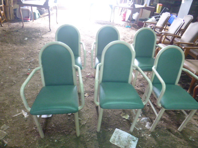 6 Restaurant Chairs