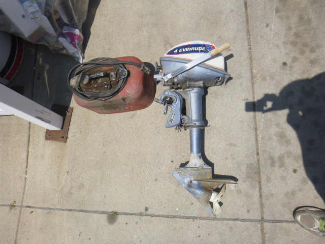 Evinrude 4 Outboard Motor