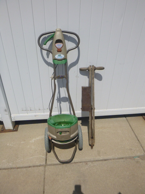 Vintage Seeder and Scotts Snap Spreader