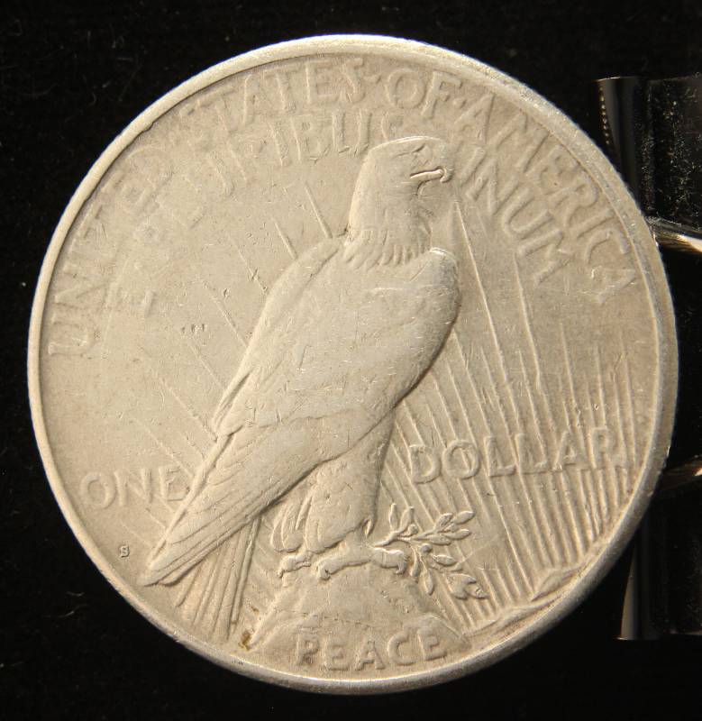 lot 34 image: 1923-S PEACE SILVER DOLLAR AU
