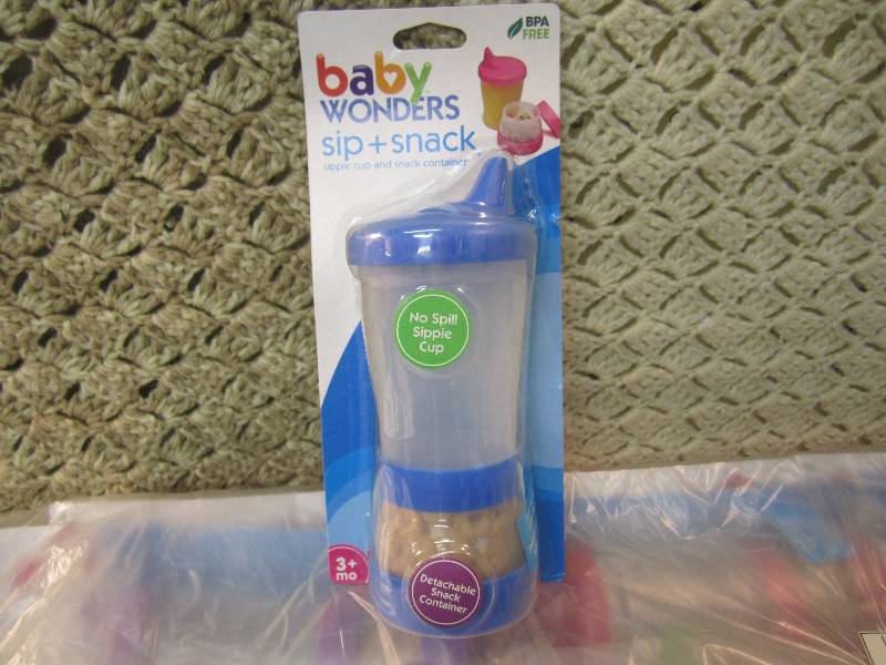 lot 1 image: 12 Baby Wonders Sip  Snack Sippie ...