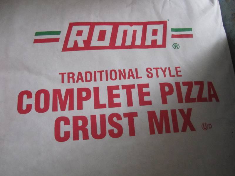 lot 34 image: 4 Bags of Roma Traditional Style Co...