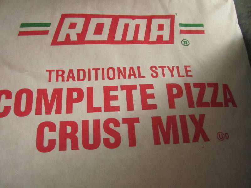 lot 35 image: 4 Bags of Roma Traditional Style Co...