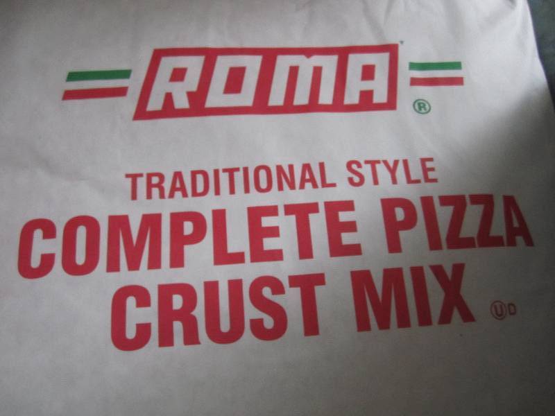 lot 36 image: 4 Bags of Roma Traditional Style Co...