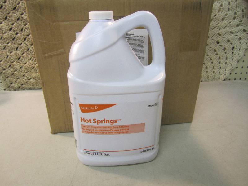 lot 50 image: Case of 4 Hot Springs Heavy Duty Ge...