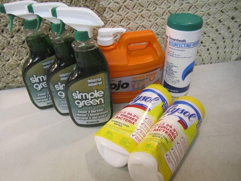 lot 71 image: Mixed Lot of Cleaners Etc.  F-0...