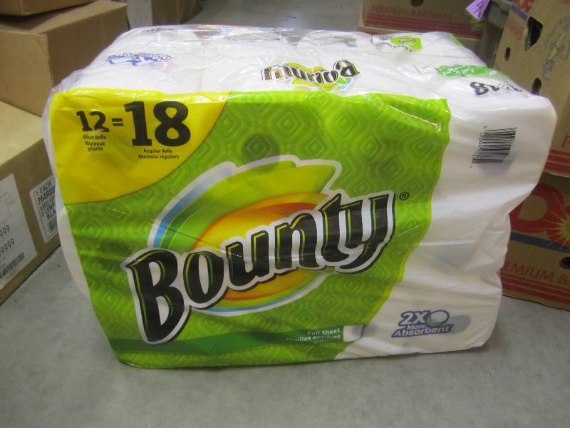 lot 91 image: 12 Roll Pack of Paper Towels  FS...