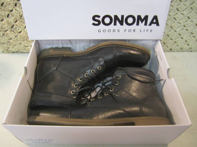 lot 168 image: Sanoma Work Boots New in Box Size 1...