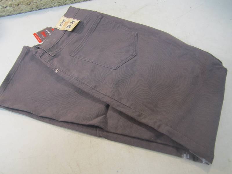 lot 169 image: Urban Pipeline Slim 36 x 34 Pants N...