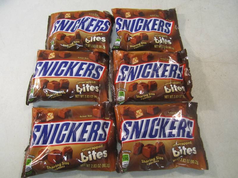 lot 190 image: 6 Bags of Snickers Bites Best by De...