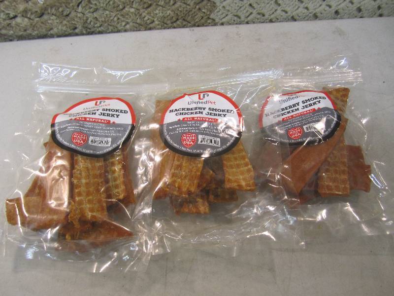 lot 228 image: 3 Bags of Hackberry Smoked Chicken ...