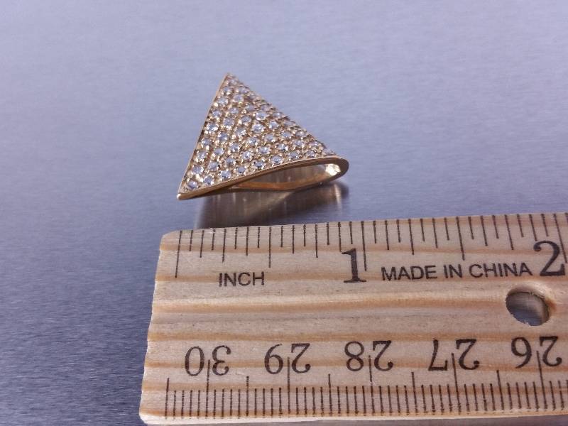 lot 31 image: Brilliant Diamond Slide Pendant 14k