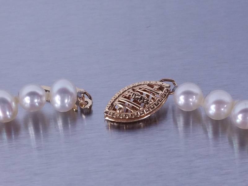lot 38 image: Natural Pearl Tennis Bracelet 14k