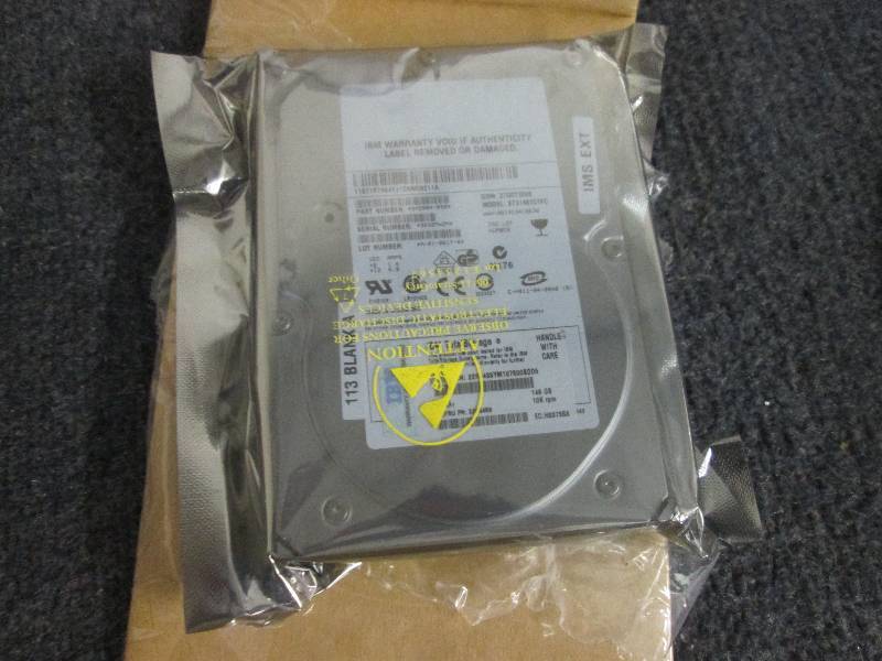 lot 39 image: IBM 146GB HD...