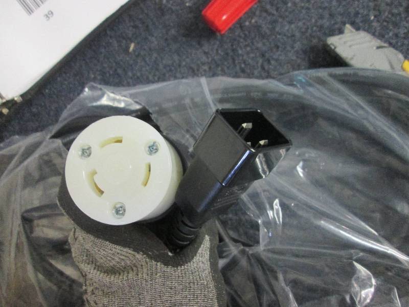 lot 40 image: powerfig 20A 250V 500W vable...