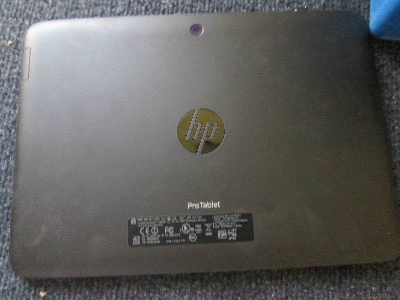 lot 43 image: HP pro tablet untested ...