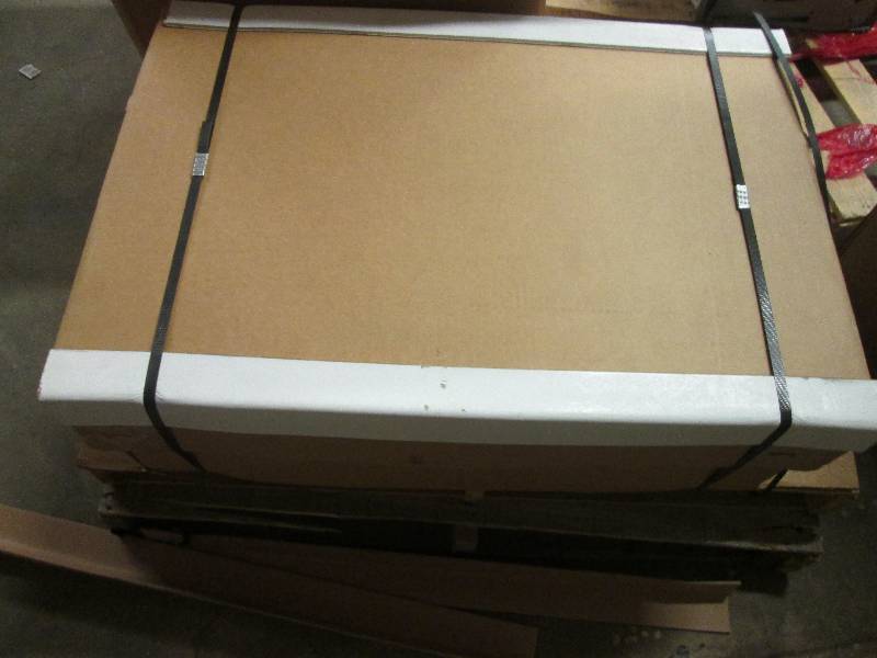lot 47 image: minuteman power tech ED620RM UPS...