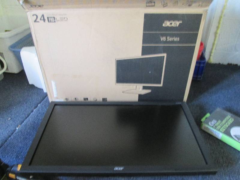 lot 52 image: acer v6 series full hd monitor miss...