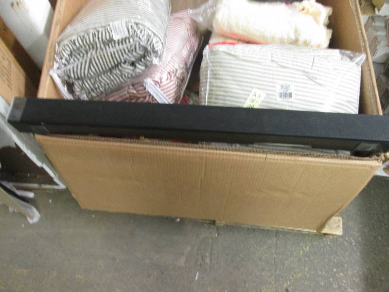 lot 127 image: vizio bluwtooth speaker untested...