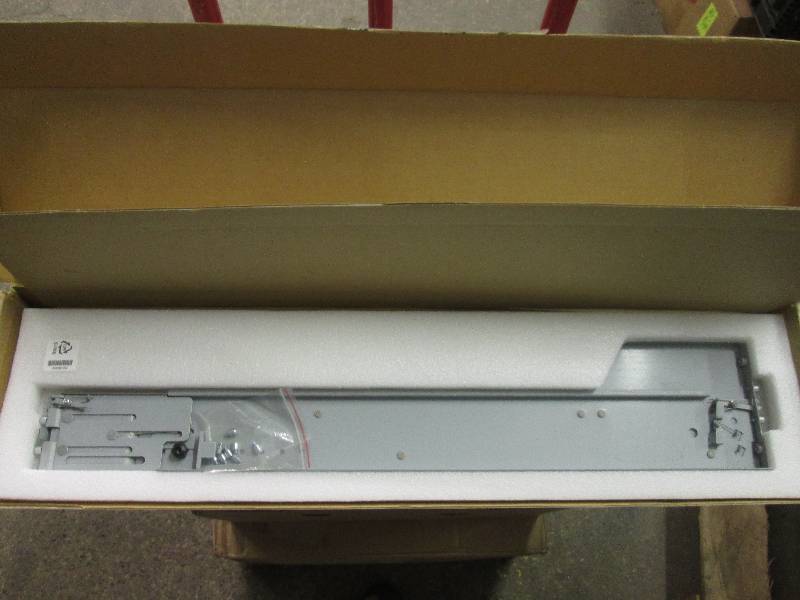 lot 134 image: HP universal storage bracket...