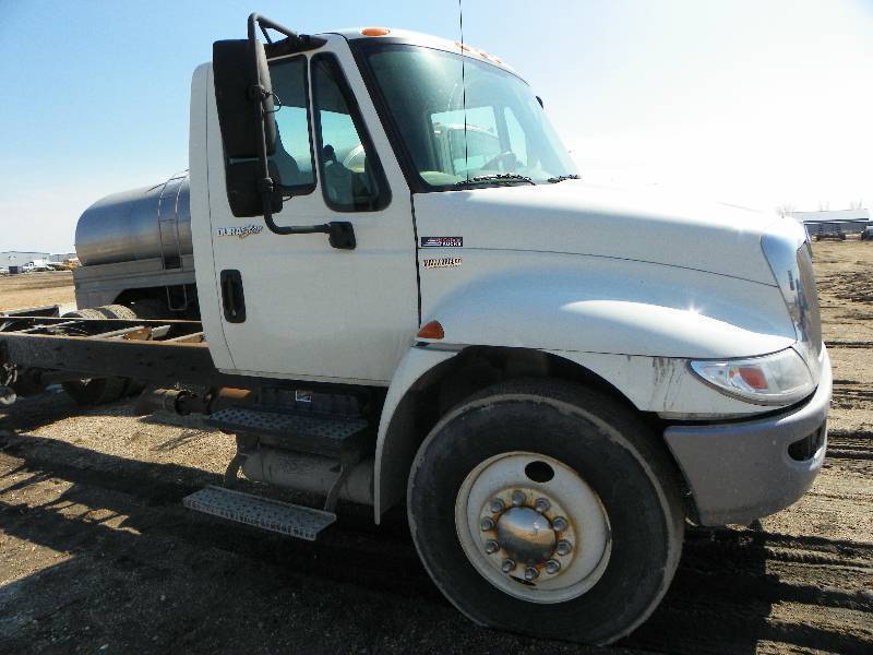 2011 International Dura Star 4300 Series Single Axle